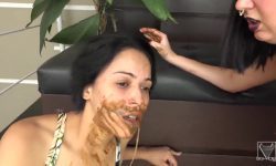 SG-Video - Scat Deep Hand Feeding By Extreme Girl Naty Nunes 00004