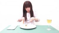 Namie Dine And Dump 00000 200x113 - Layla - Dine and Dump! Pizza and Poop! (Scatshop $19.99)