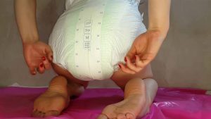 Anna_Coprofield - Diaper And Smearing 00000