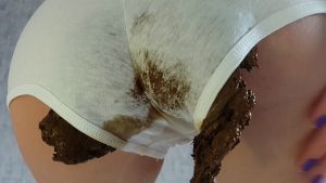 Anna_Coprofield - White Shorts And Smearing 00000
