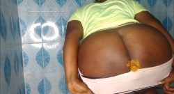 PrettyEbonies – Tweaking out my poop in panty bigbutt 00003