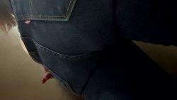 thefartbabes – Poop In Levi’s Jeans 00002