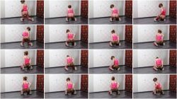 Olga smeared sh7657657567it on the ass .ScrinList