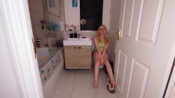 Constipated toileting UNSCENSORED 00001