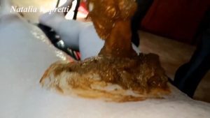 Let Him Eat Shit His Regular Food 00000